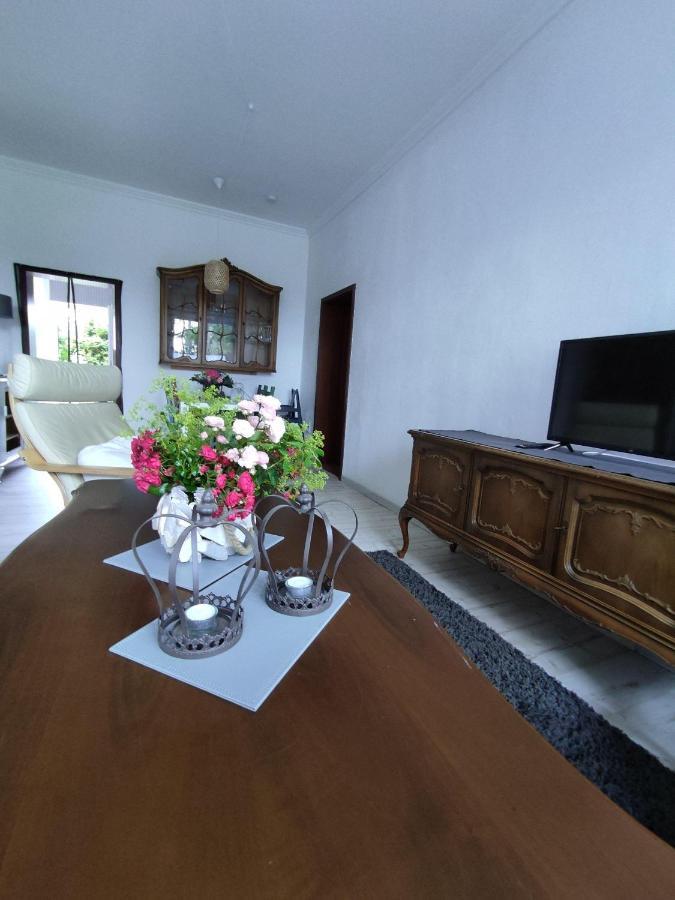Ferienwohnung-Im-Karolinenkoog-Erholung-Zwischen-Feld-Und-Deich Buitenkant foto